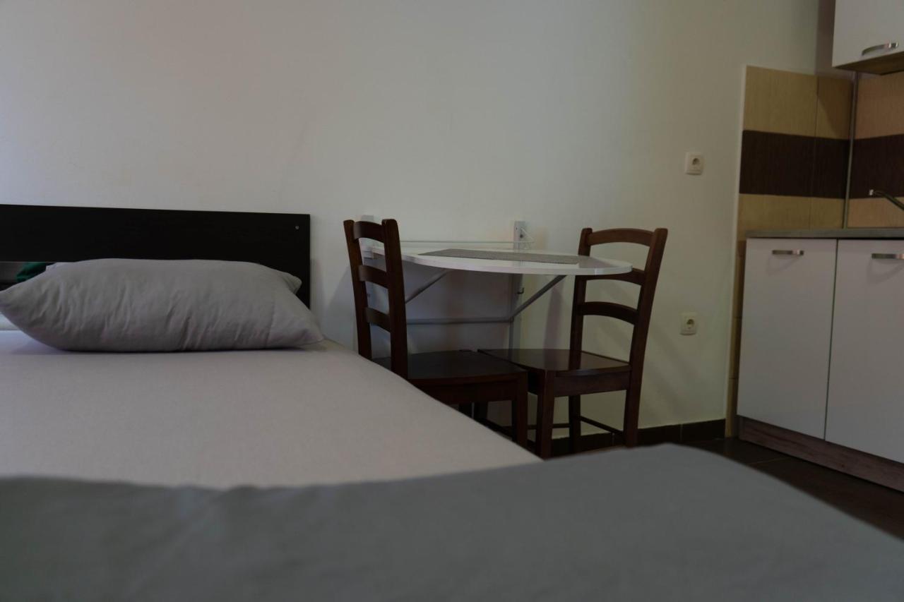 Apartment Eurho Ossero Esterno foto