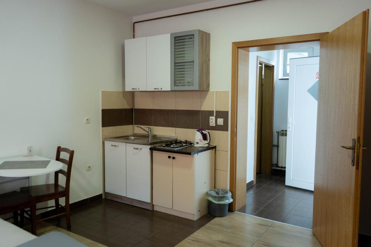 Apartment Eurho Ossero Esterno foto